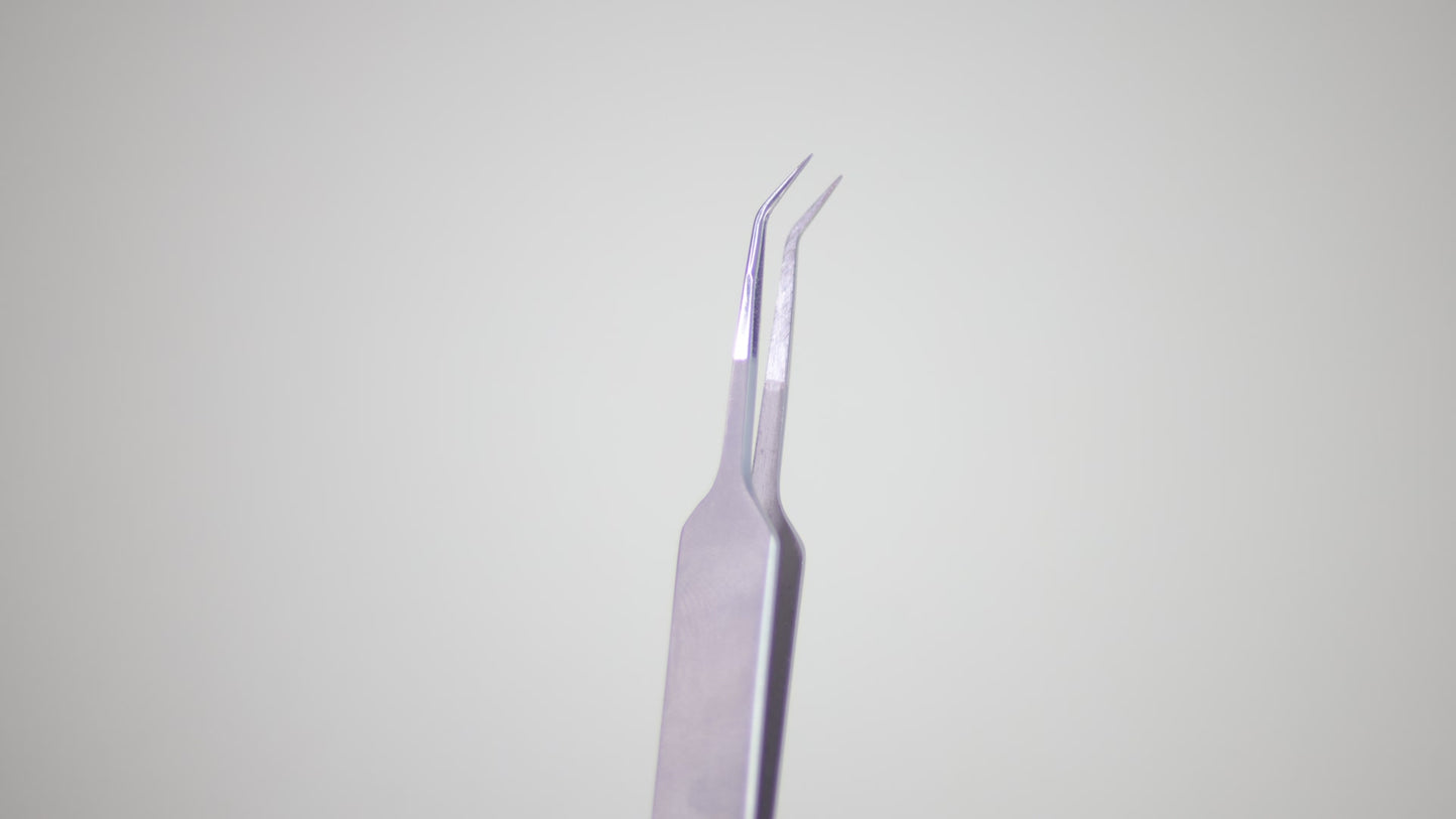 Angled Isolation Lash Extension Tweezer