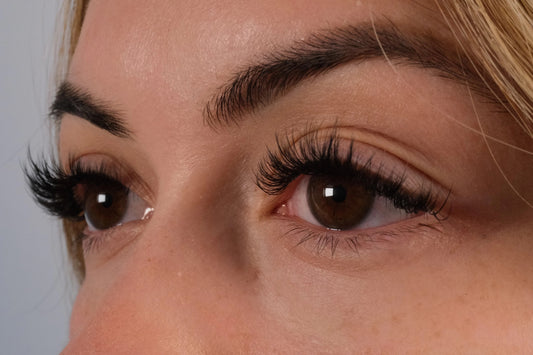 How to Make Your Lash Extensions Last Longer: 10 Expert Tips for Better Retention
