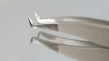Inner Corner Lash Extension Tweezer